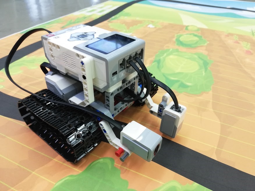 Vermin damage prevention robot, the warrior of fraternity, Inoshika Achoo.